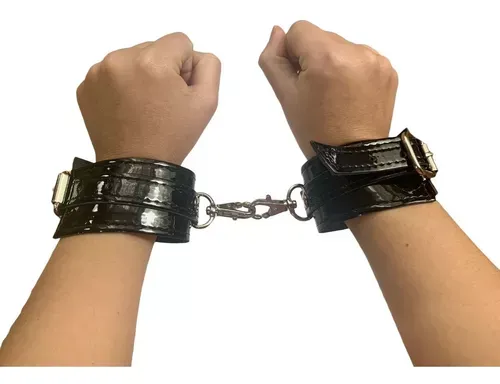 [KS-35802] Esposas C/mosqueton Charol Simil Cuero