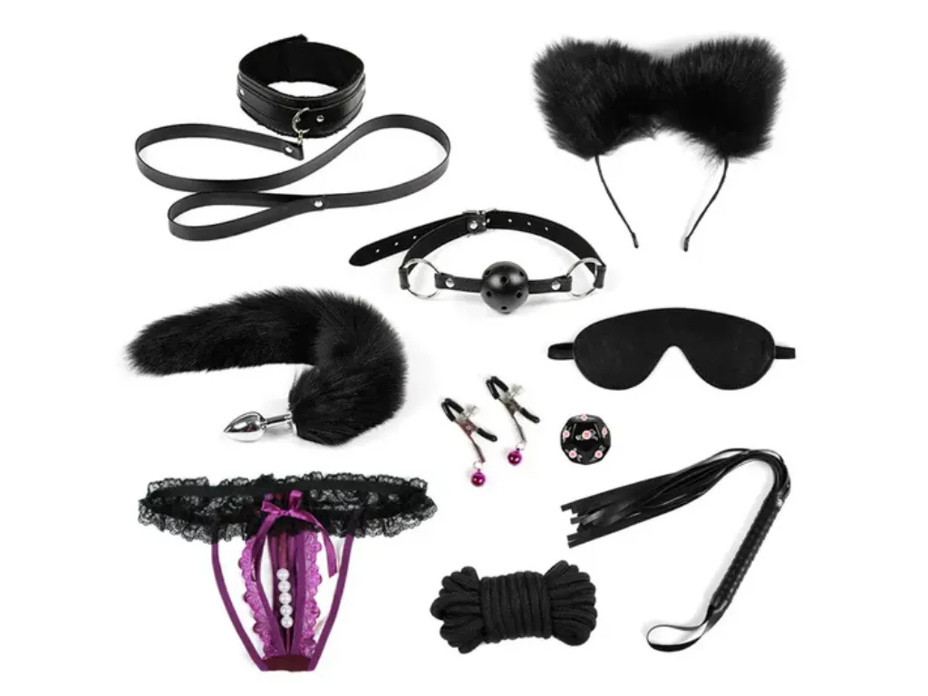 [TZ-1009] Kit 10 piezas Bdsm con Less Abierta - Negro